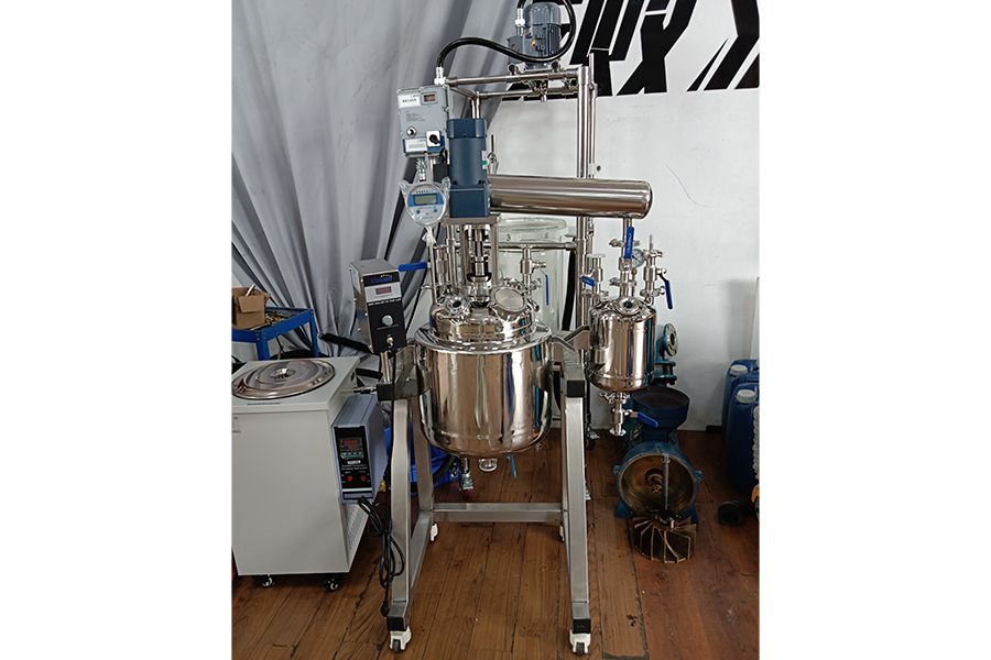 Juego de reactor de acero inoxidable con doble camisa de 20 litros que se envía a Brasil